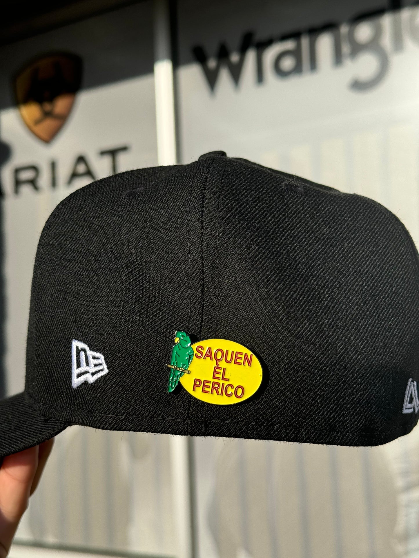 Parrot Cap Pin