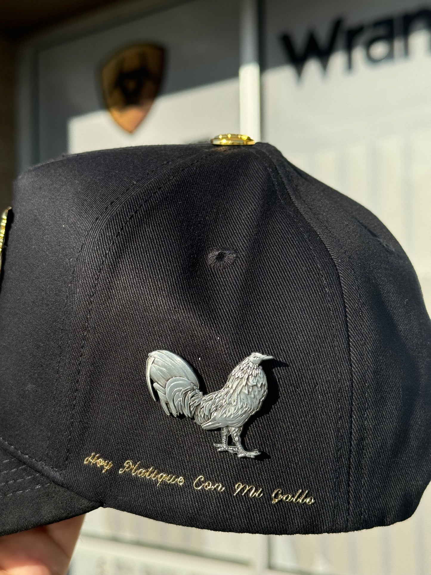 Silver Gallo Cap Pin