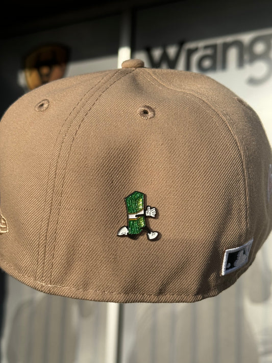 Chase The Money Cap Pin
