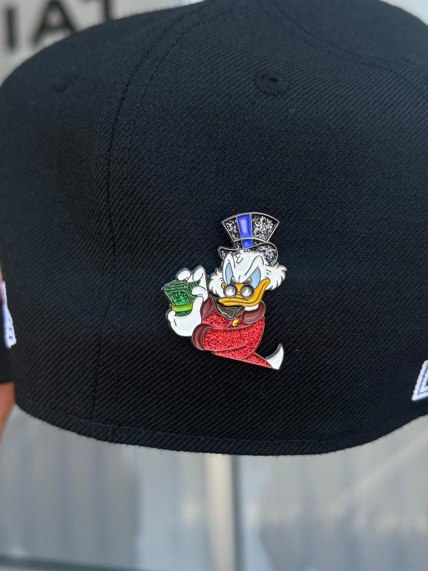 Duck Belico Cap Pin